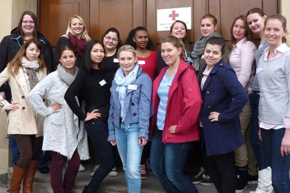 Die neuen Sch&uuml;lerinnen 
            der WSSRK aus Stuttgart und B&ouml;blingen.