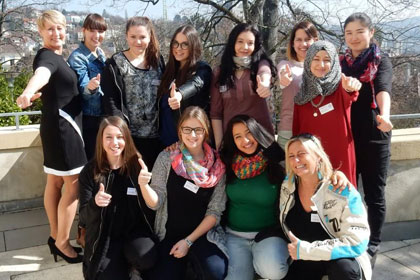 Der Einführungstag
fand am 18.04.16 mit 15 der insgesamt 46
neuen Schülerinnen statt.