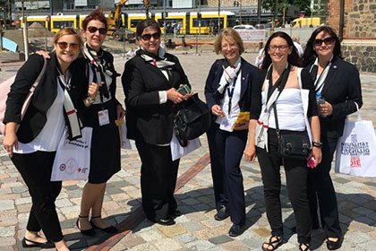 Beste Laune nach dem Er&ouml;ffnungsgottesdienst in der Marienkirche.