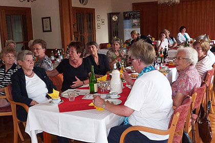 Die Feier fand in den 
                R&auml;umlichkeiten des Mutterhauses 
                statt.