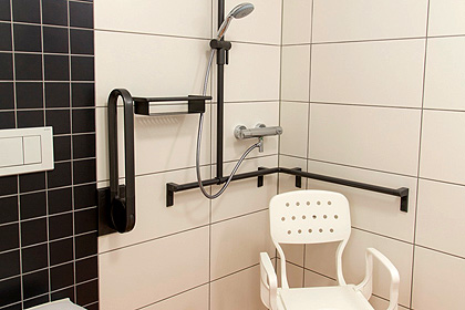 Die B&auml;der entsprechen 
                den aktuellen Standards und sind barrierefrei.