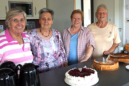 Unsere ehrenamtlichen Kaffeedamen sind zurück.