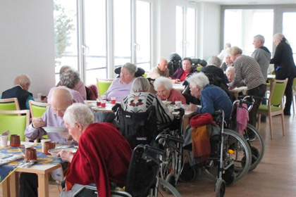 Das erste Mittagessen im neuen Zuhause